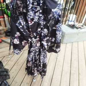 LA Vie en Rose silk robe